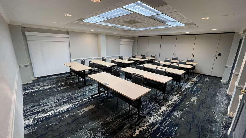 Best Western Plus Sugar Land/Stafford Facilidades foto